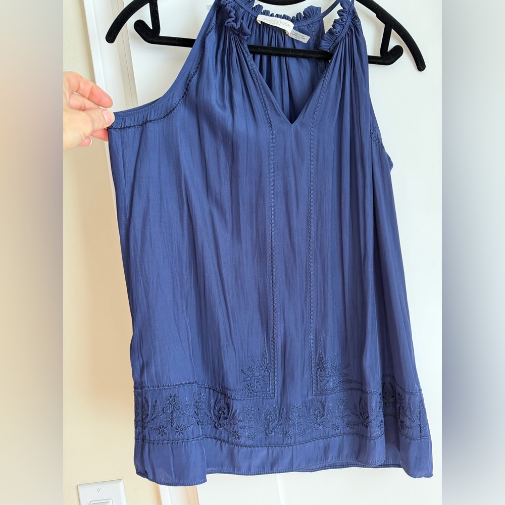 Ramy Brook Navy Sleeveless blouse XS embroidered Feminine Monochrome